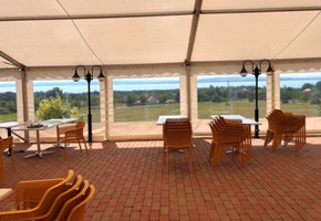 Rendezvénysátor 10 méter széles-48